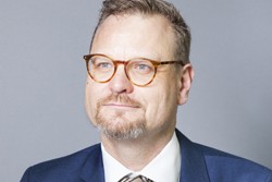 Frank Straka verlässt Kästl Ost-Touristik