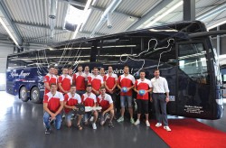 Mannschaftsbusse: „Die Eulen“ fahren jetzt Mercedes-Benz Tourismo
