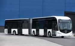 Voyages Emile Weber kauft 14 E-Gelenkbusse von Irizar