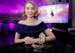 Judith Caspari wird Hauptdarstellerin von „Anastasia“