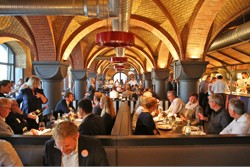 Bus Blickpunkt SummerLounge 2017 im Bar-Restaurant "eleven stories" am Rheinauhafen Köln (Foto: Bus Blickpunkt)