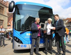 Volvo Busse: Göttinger Verkehrsbetriebe nehmen drei E-Hybridbusse in Betrieb