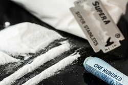Zoll findet zwölf Kilo Kokain im Reisebus
