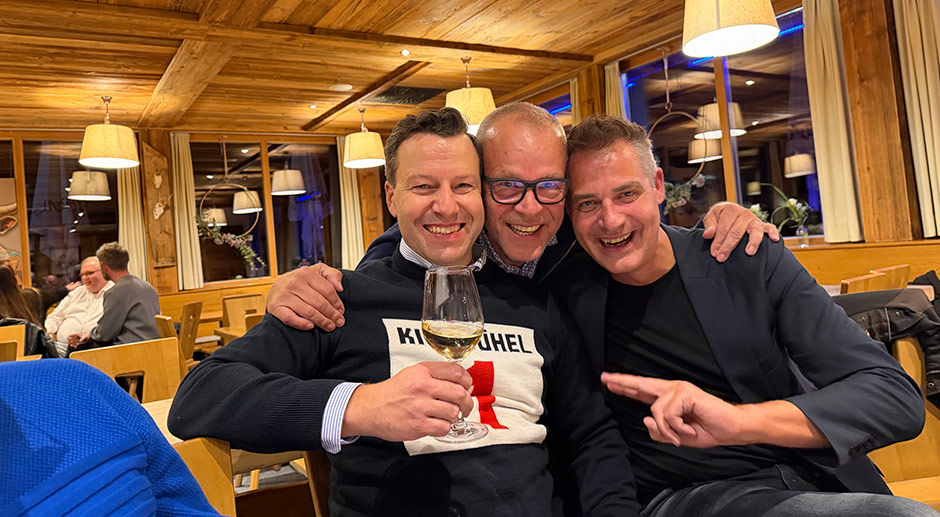 Austausch beim gemeinsamen Abend
