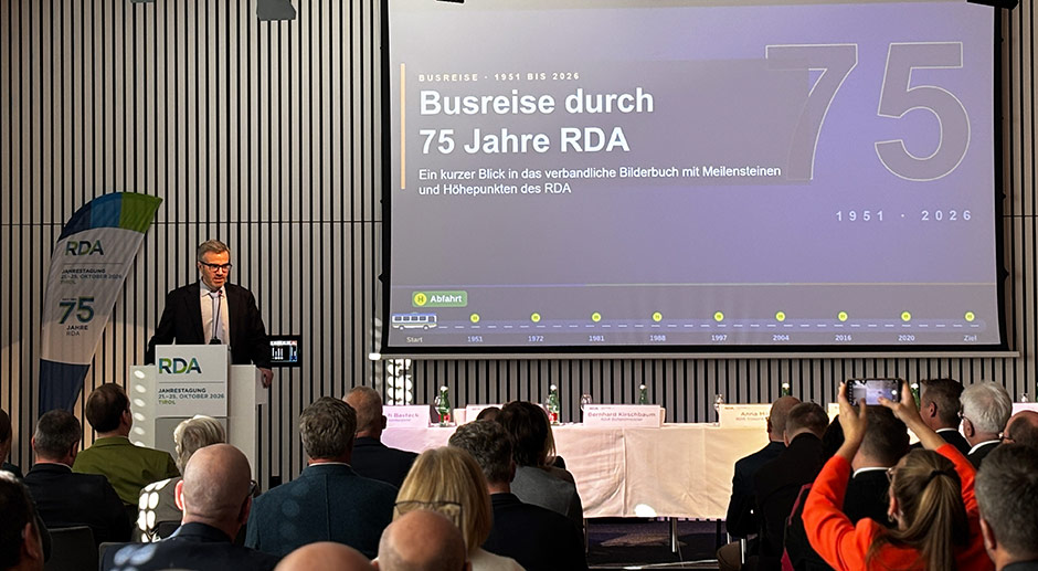 Benedikt Esser beim Rückblick auf die RDA-Verbandsgeschichte