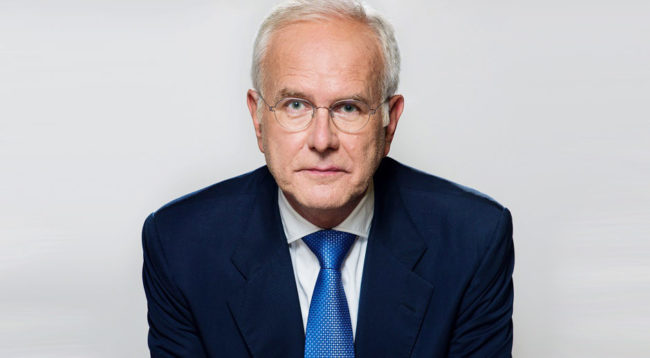 Harald Schmidt begeistert vom 9-Euro-Ticket | Busnetz