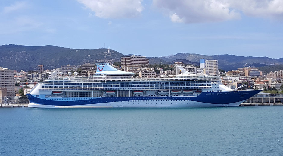 Nach 15 Monaten erstes Kreuzfahrtschiff in Mallorca | Busnetz